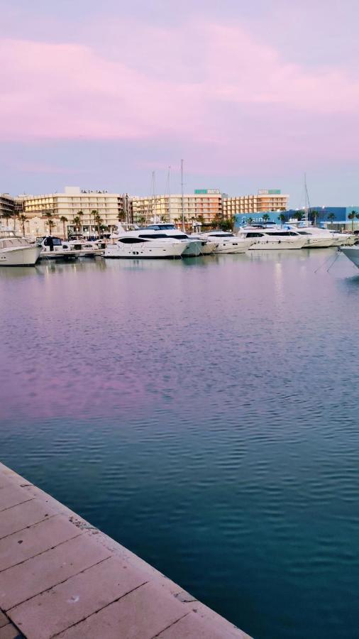Charming Apartment In Alicante Near The Sea & City Center 외부 사진